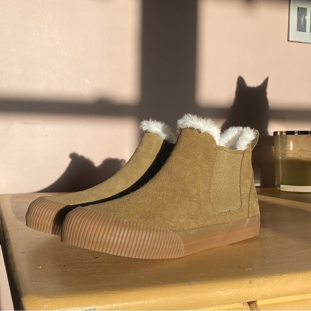 Tan & Green Suede Ankle Boots with Faux Fur Lining